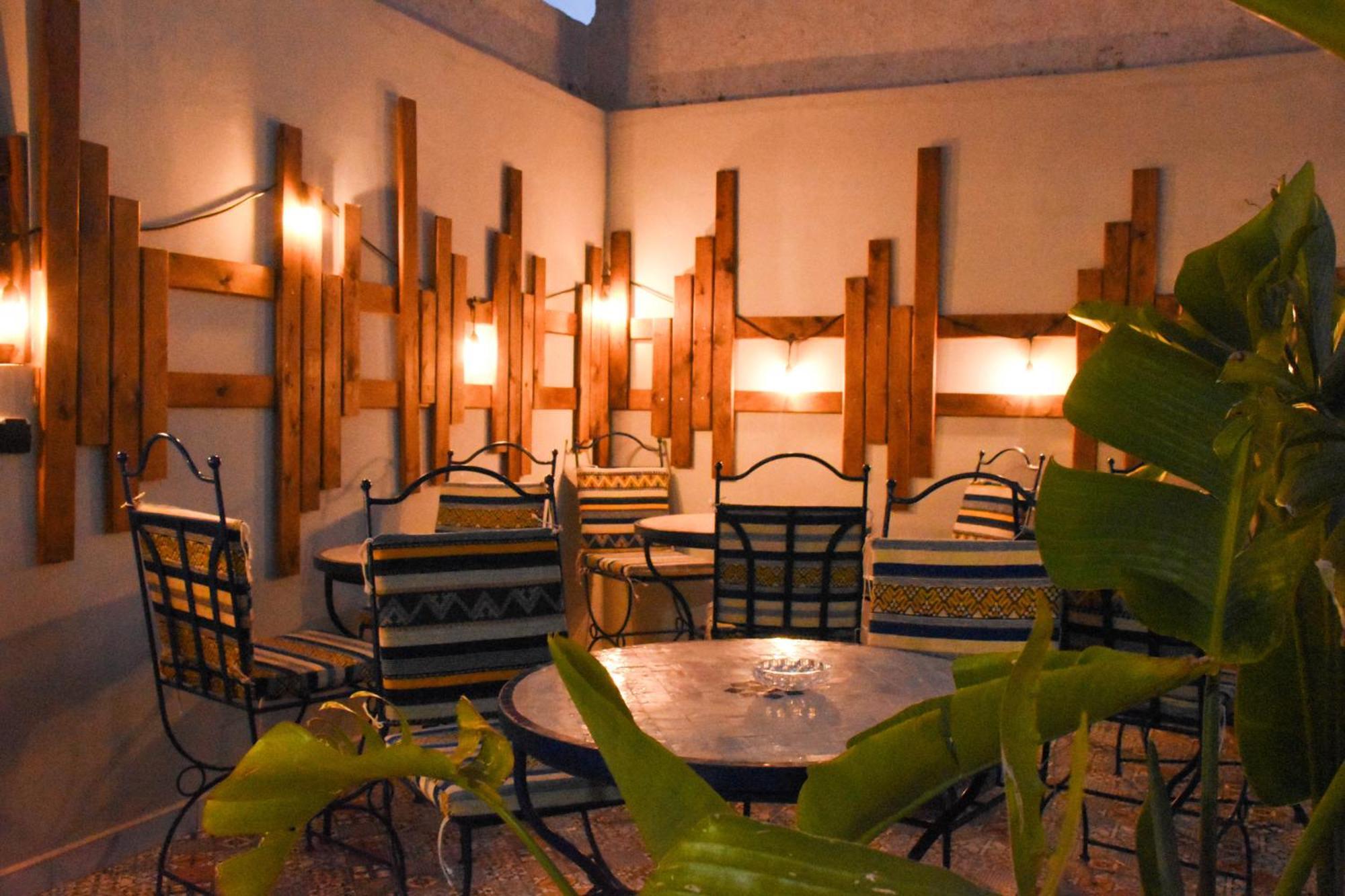 Tamraght Playa Del Sol Surf Houseホステル エクステリア 写真