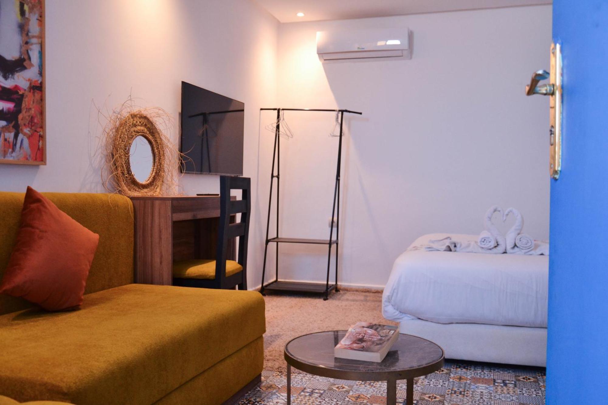 Tamraght Playa Del Sol Surf Houseホステル エクステリア 写真