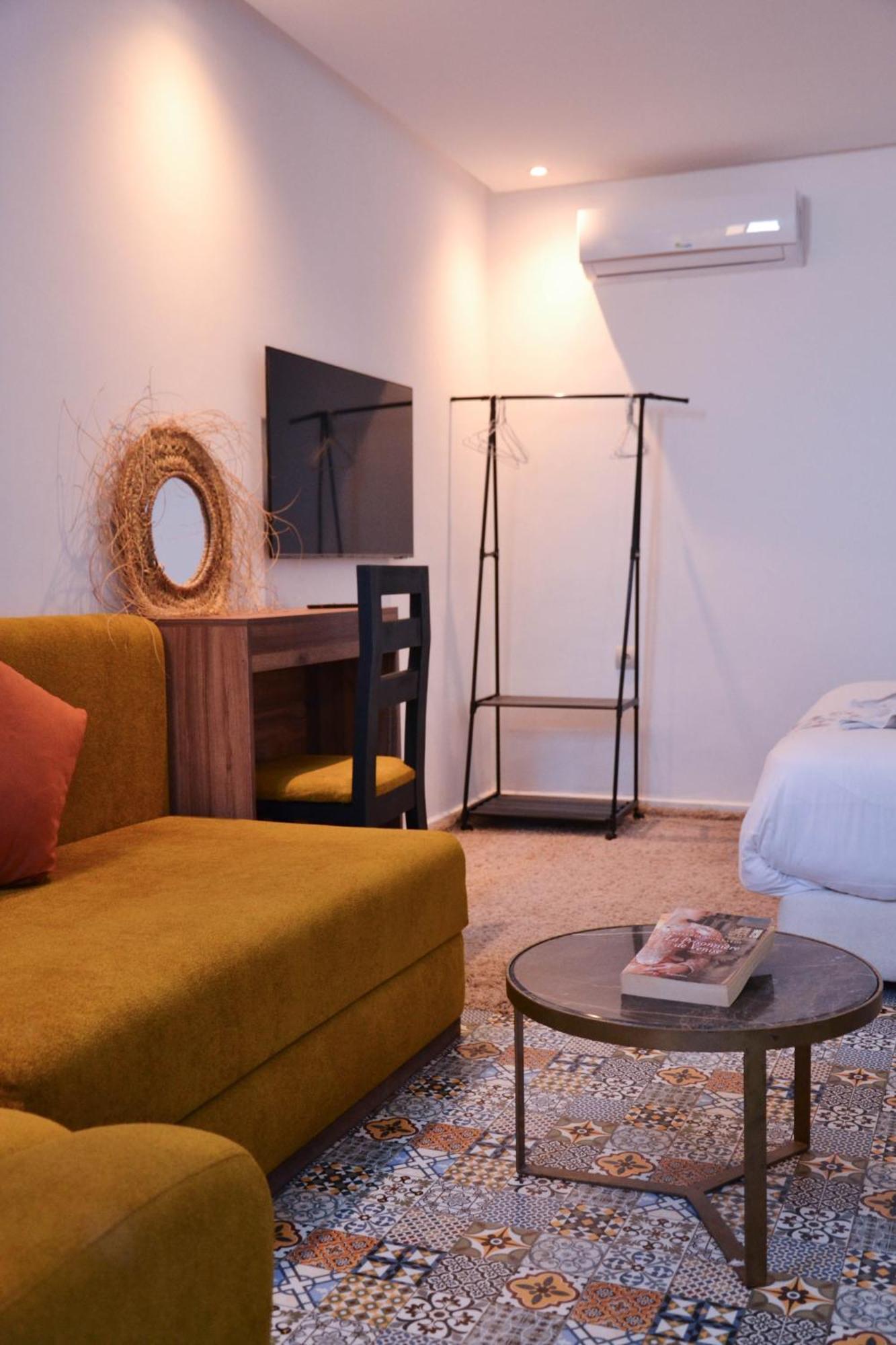 Tamraght Playa Del Sol Surf Houseホステル エクステリア 写真