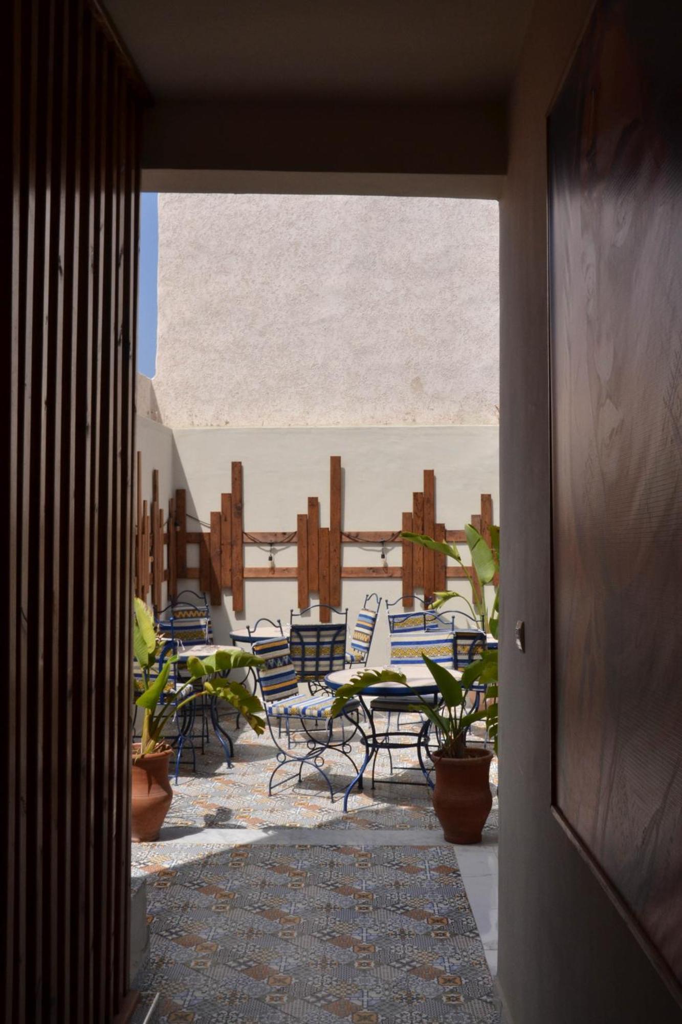 Tamraght Playa Del Sol Surf Houseホステル エクステリア 写真