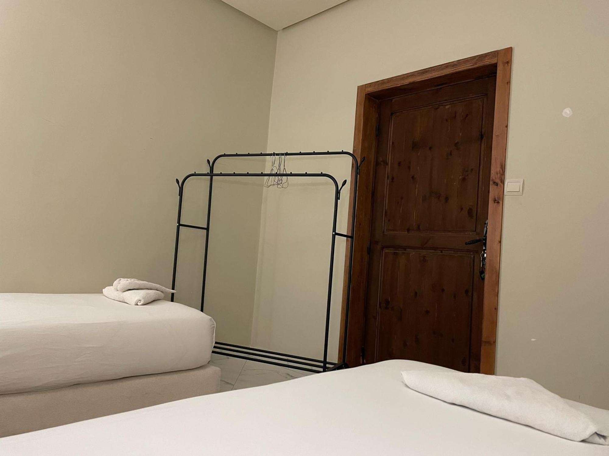 Tamraght Playa Del Sol Surf Houseホステル エクステリア 写真