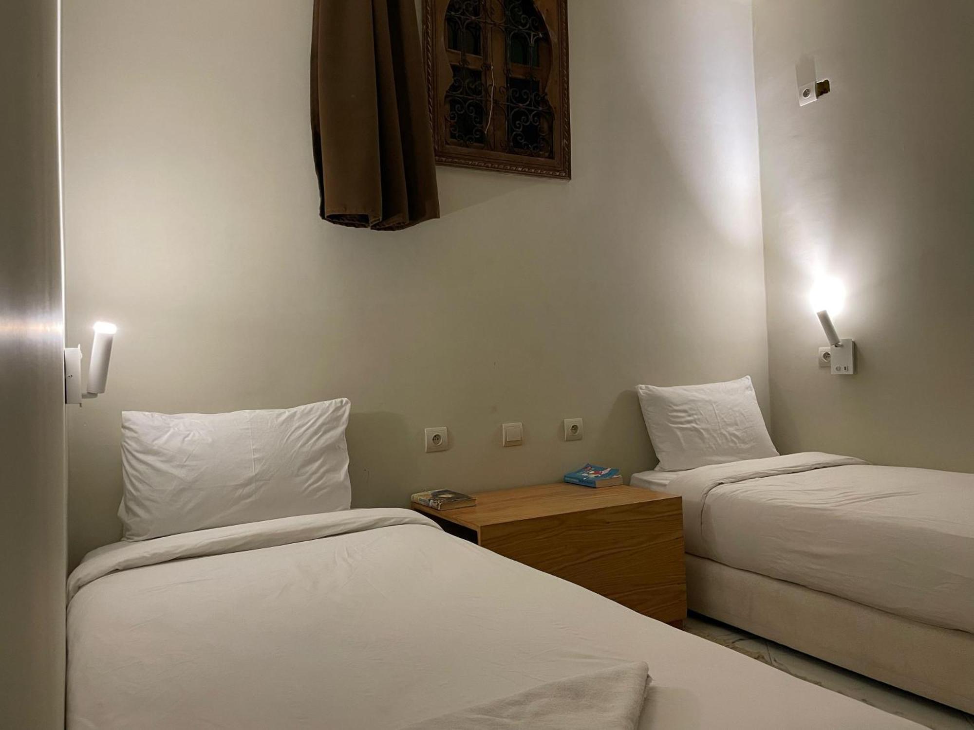 Tamraght Playa Del Sol Surf Houseホステル エクステリア 写真