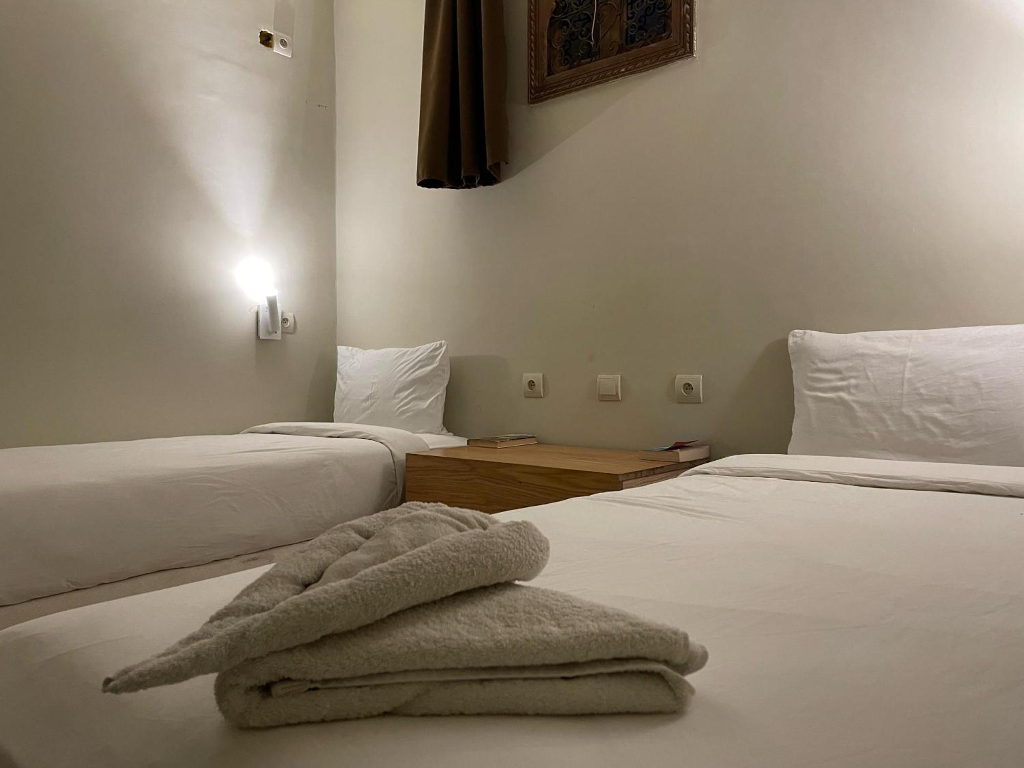 Tamraght Playa Del Sol Surf Houseホステル エクステリア 写真